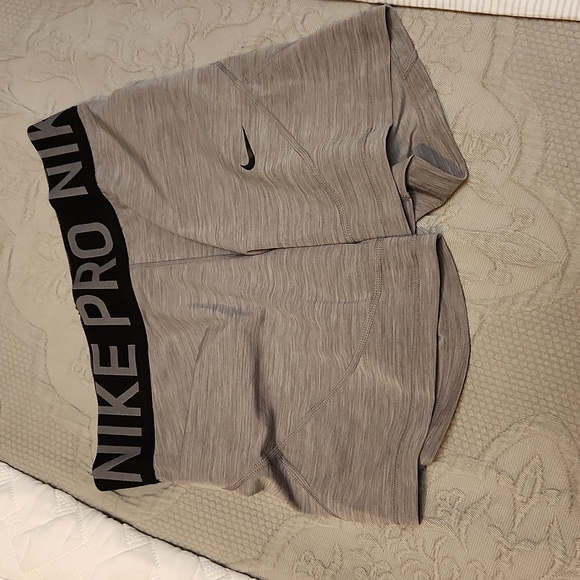 Nike bundle set - Picture 2 of 3